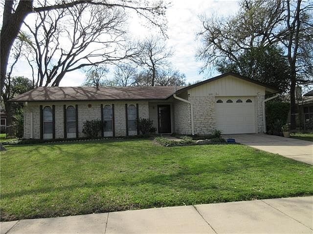 1st image of 7201 Whispering Oaks Dr