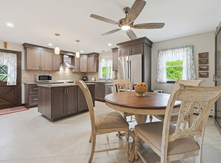 3 King St, Bristol, RI 02809