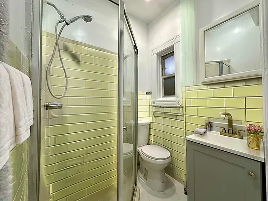 Rented by Voro NYC | media 6