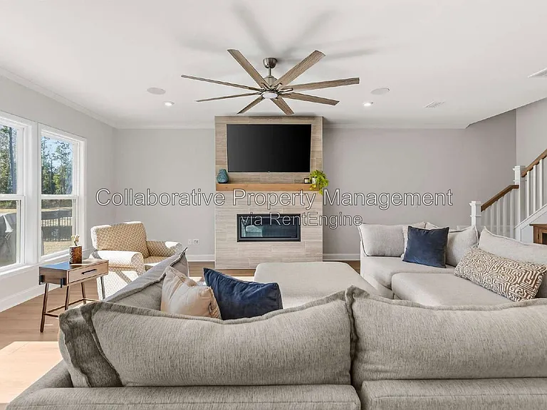 109 Sandy Bend Dr — Photo 14