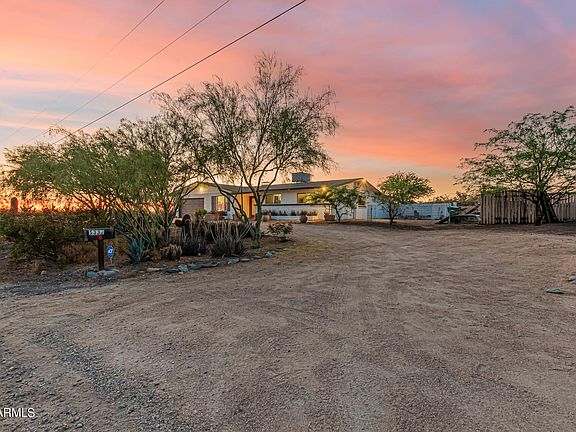 4th image of 5332 E SEVEN PALMS Drive
