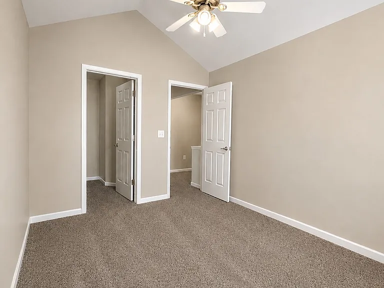 346 Gethings Cir #346 — Photo 11