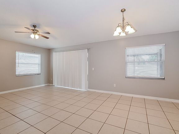 4th image of 16512 Golden Eagle Blvd