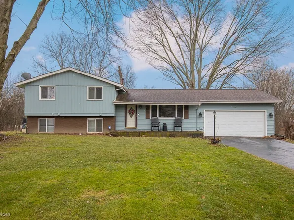 6644 Rosedale Dr, Amherst, OH 44001