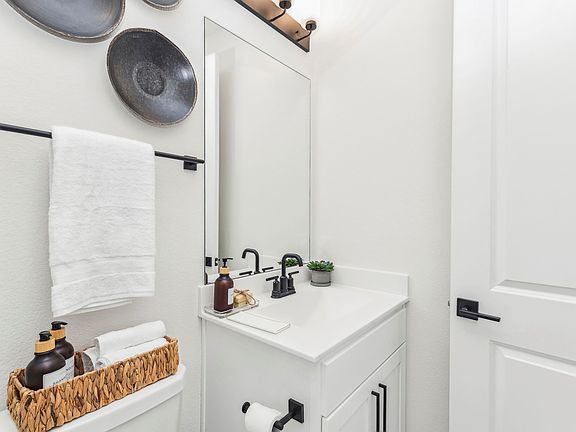 Extra Suite Bath