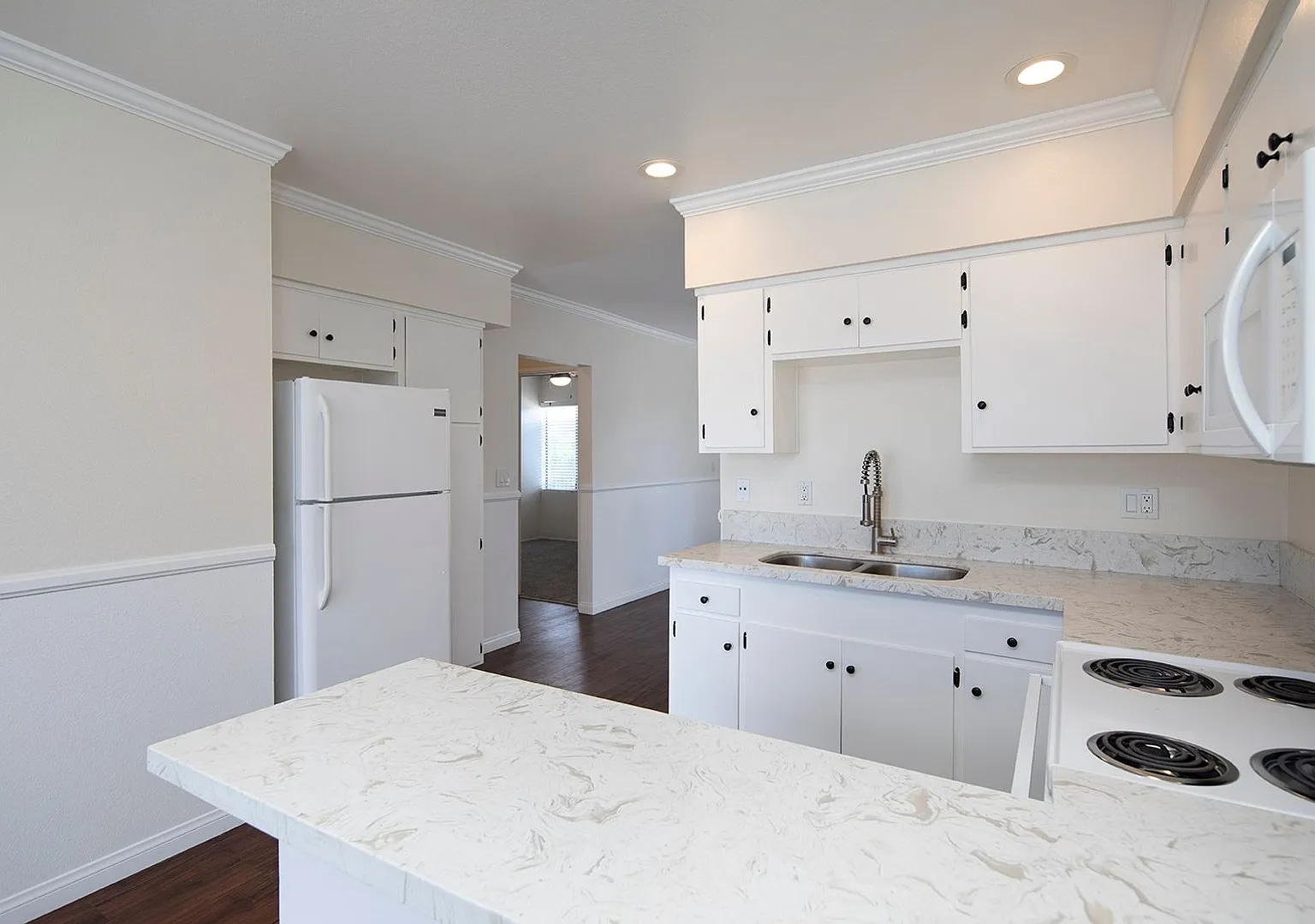 McMission Village Apartments — Photo 1