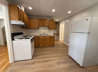 63 Holten St FLOOR 2, Danvers, MA 01923