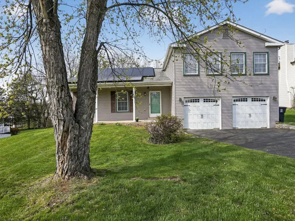 306 Lounsbury Ct NE, Leesburg, VA 20176