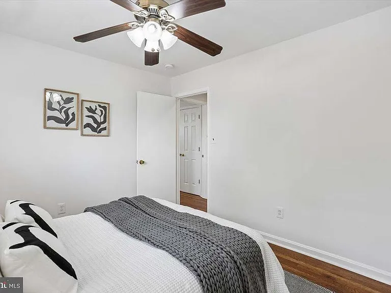 3709 Kenway St — Photo 6