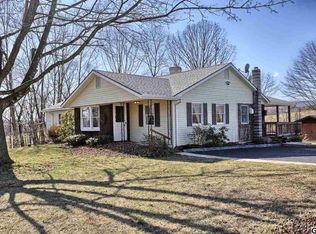 84 Mohawk Rd, Newville, PA 17241