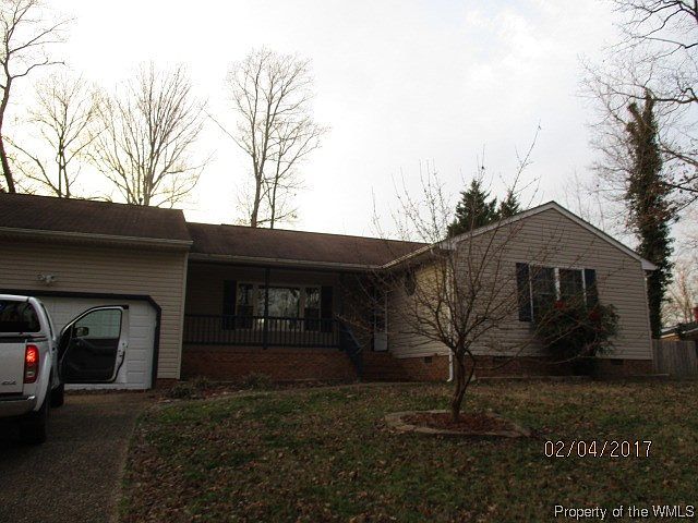 1st image of 165 E Rexford Dr