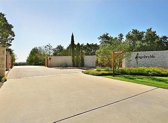 2nd image of 9704 Angelwylde Dr