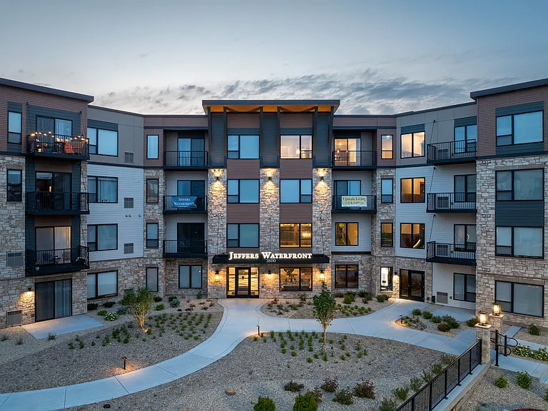 Jeffers Waterfront Apartments — Photo 49