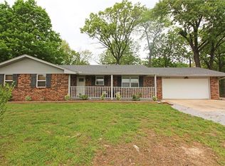 15809 Looney Rd, Pea Ridge, AR 72712