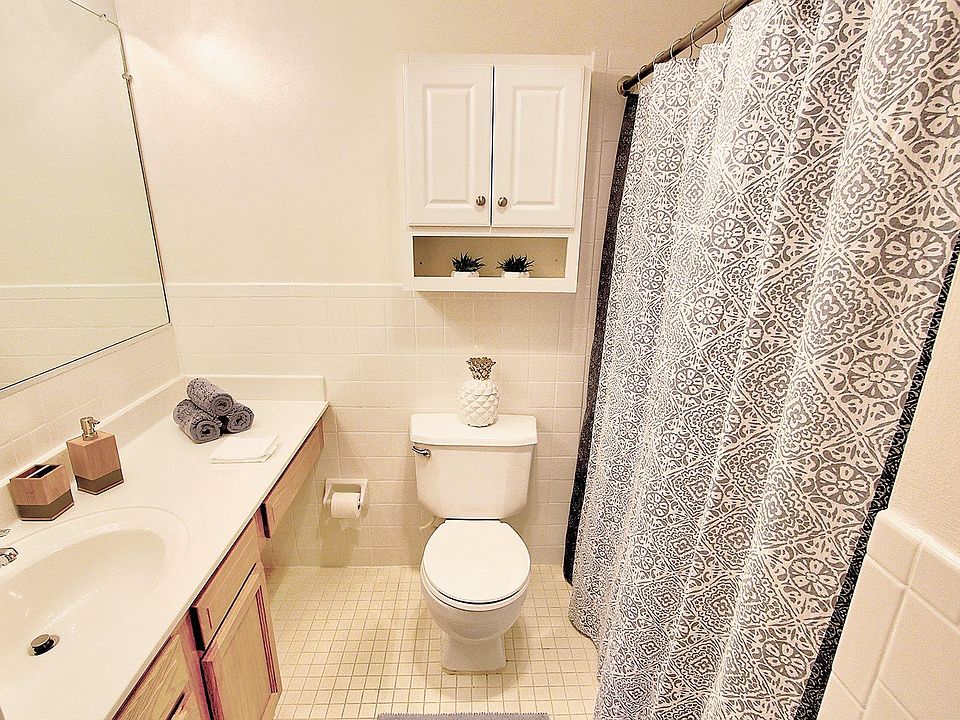 Regency Park North Apartment Rentals Queensbury, NY Zillow