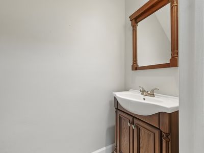14547 Old Courthouse Way UNIT E, Newport News, VA, 23608