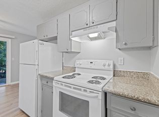 Meadowlark, Portland, OR 97266