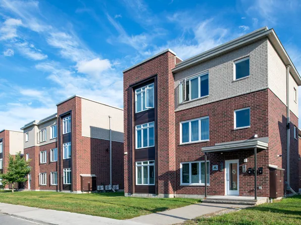 354 Tillbury Ave #2, Ottawa, ON K2A 0Y2