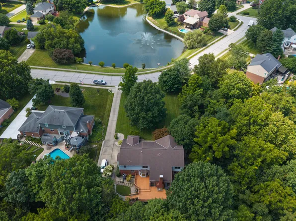 8142 Heatherwood Dr, Florence, KY 41042