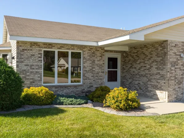 258 Brookmoor Ln NW, Byron, MN 55920