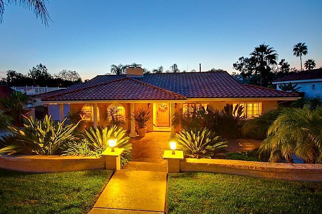 1st image of 17352 Bernardo Oaks Dr