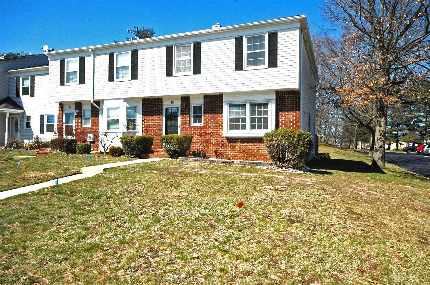 3 bed, 2.5 bath, $3,300 — Photo 2