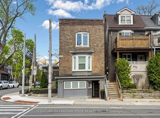 679 Woodbine Ave, Toronto, ON M4E2J3