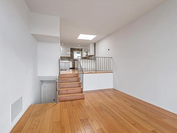 5th image of 425 Upper Ter APT 2