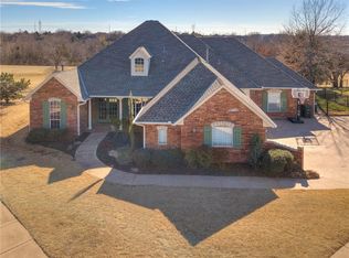 200 Shortgrass Rd, Edmond, OK 73003