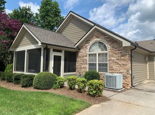 3532 Old Grist Ct, Winston Salem, NC 27103