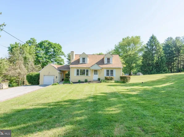 5 Bonnie Ln, Cheyney, PA 19319