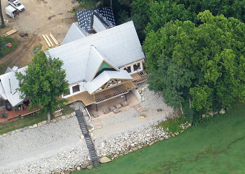 2nd image of 1058 County Road 703