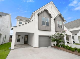 5817 Lake Shelf Dr, Baton Rouge, LA 70820