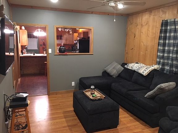 4th image of 1520 Pike St
