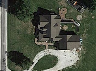 22046 East County Road, Jerseyville, IL 62052