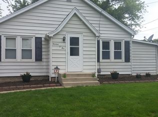 1305 S Pembroke St, Effingham, IL 62401