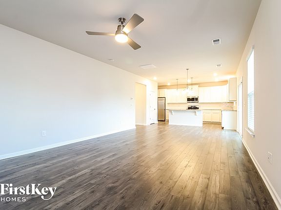 3rd image of 306 Stonefence Dr
