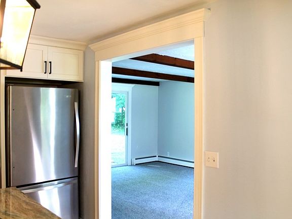 2nd image of 38 Eldor Dr