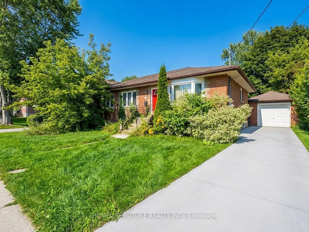 6 bed, $3,200 — Photo 1