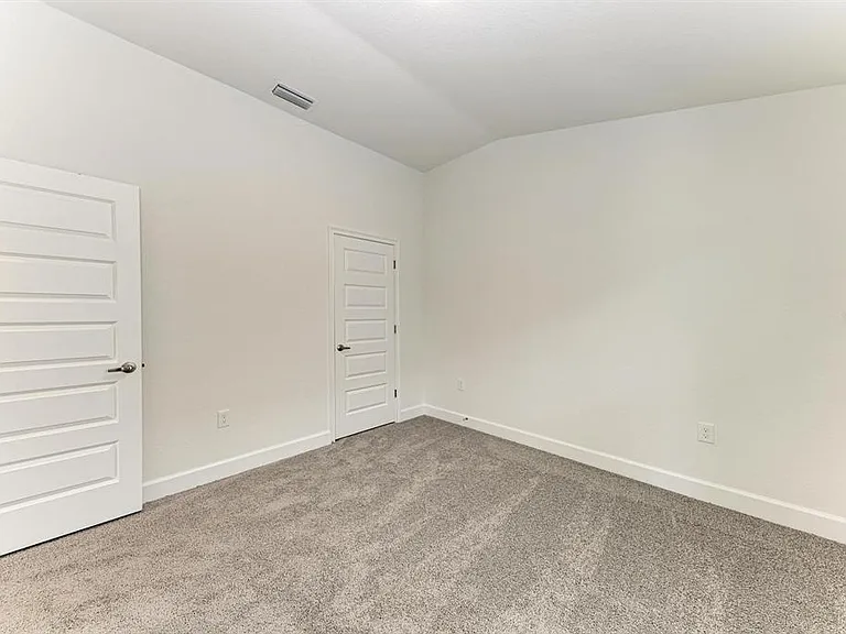 2680 Averland Loop — Photo 32