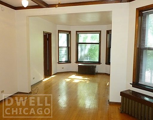 1st image of 2822 N Albany Ave APT 1
