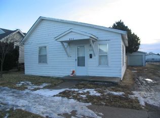 408 E 17th St, Hays, KS 67601