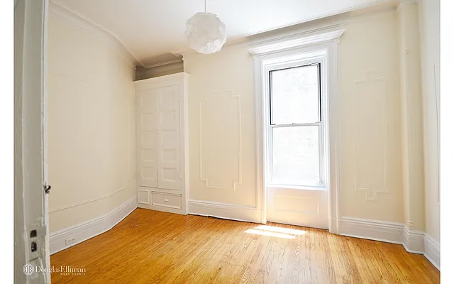 Rented by Douglas Elliman | media 9