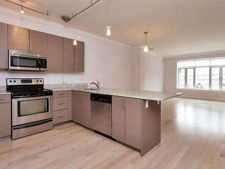 11 Forest St #205 — Photo 5