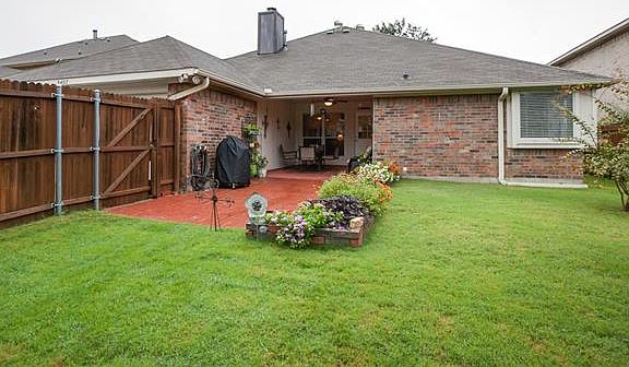 3rd image of 3407 Palmtree Dr