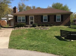 8808 Mount Gerald Ct, Louisville, KY 40291