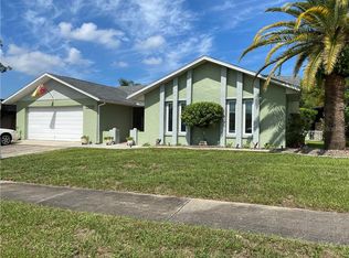 11013 Peppertree Ln, Port Richey, FL 34668