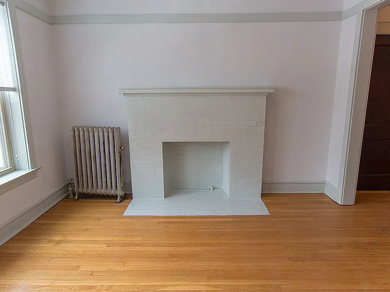 1355 W Winona St #2 — Photo 9