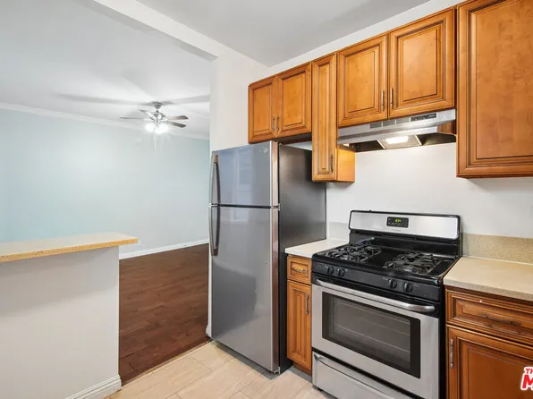 1267 Vin Scully Ave APT 9, Los Angeles, CA 90026