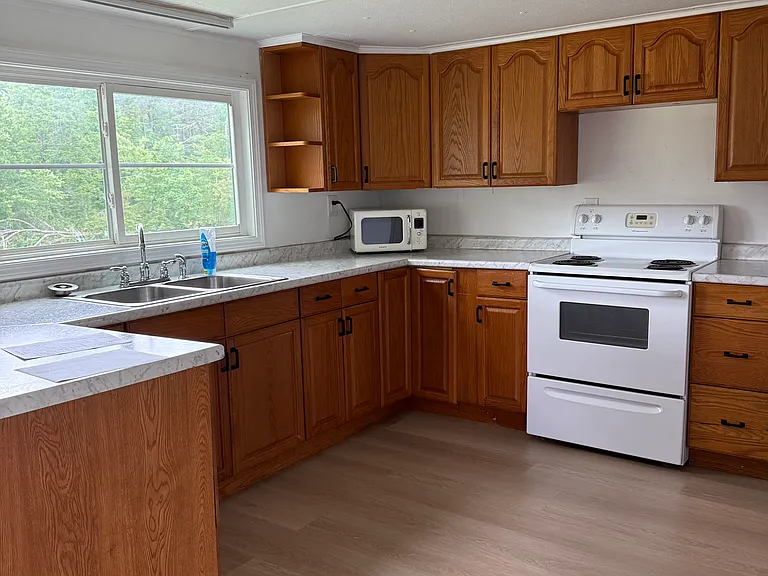 90 Stoney End Dr — Photo 6